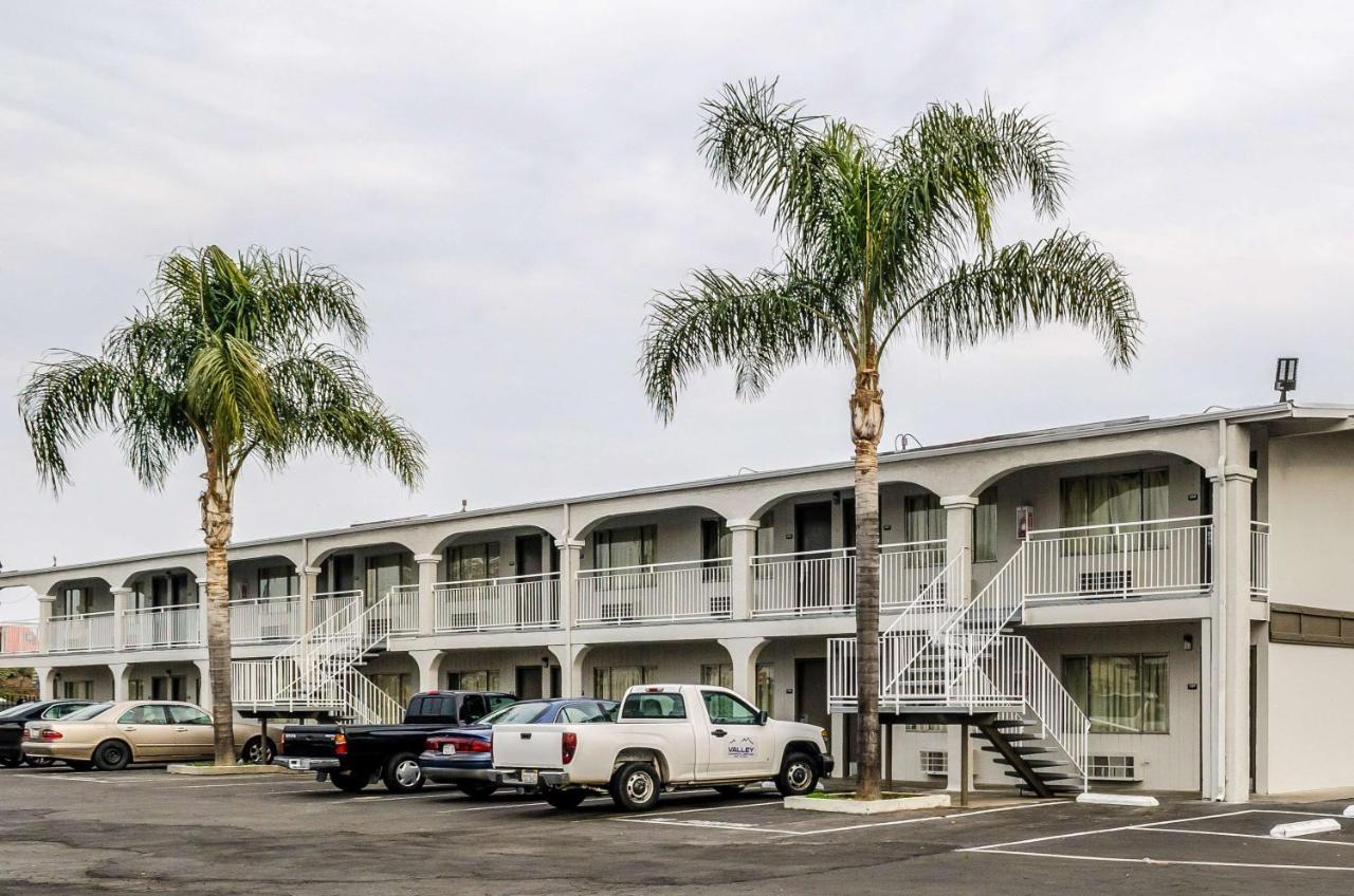 Quality Inn Merced Bagian luar foto